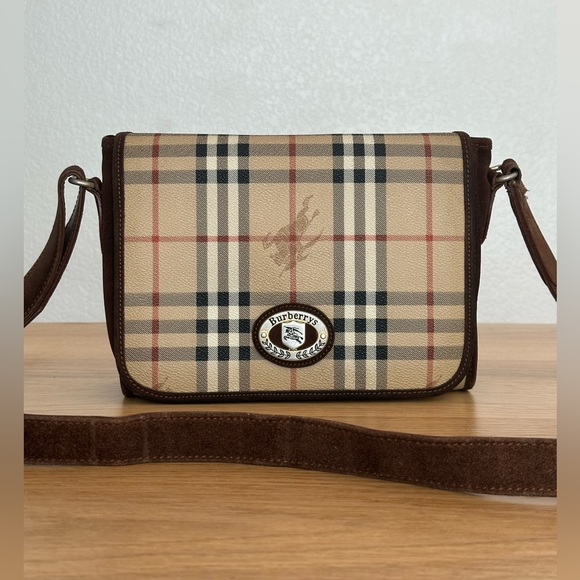 Burberry Handbags - Burberrys Vintage Check Crossbody Bag